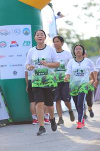 BIB: 
                            <button type="button" onclick="openModal(3654003)" class="btn btn-primary btn-sm float-right btn-popup" data-toggle="modal" data-target=".modal-high-quality">
                        <i class="fas fa-shopping-cart"></i> Add to Cart
                    </button>
                                            <button type="button" onclick="isThisMe(3654003, true)" class="btn btn-success btn-sm float-right btn-popup btn-isme hidden" data-toggle="tooltip" data-placement="bottom" title="นี่คือรูปของคุณใช่ไหม คลิกที่นี่เพื่อเอาเข้าอัลบั้ม">
                        <i class="fas fa-plus"></i> Add to album
                    </button>
                    <button type="button" onclick="isThisMe(3654003, false)" class="btn btn-warning btn-sm float-right btn-popup btn-isnotme hidden">
                        <i class="fas fa-ban"></i> Remove from album
                    </button>